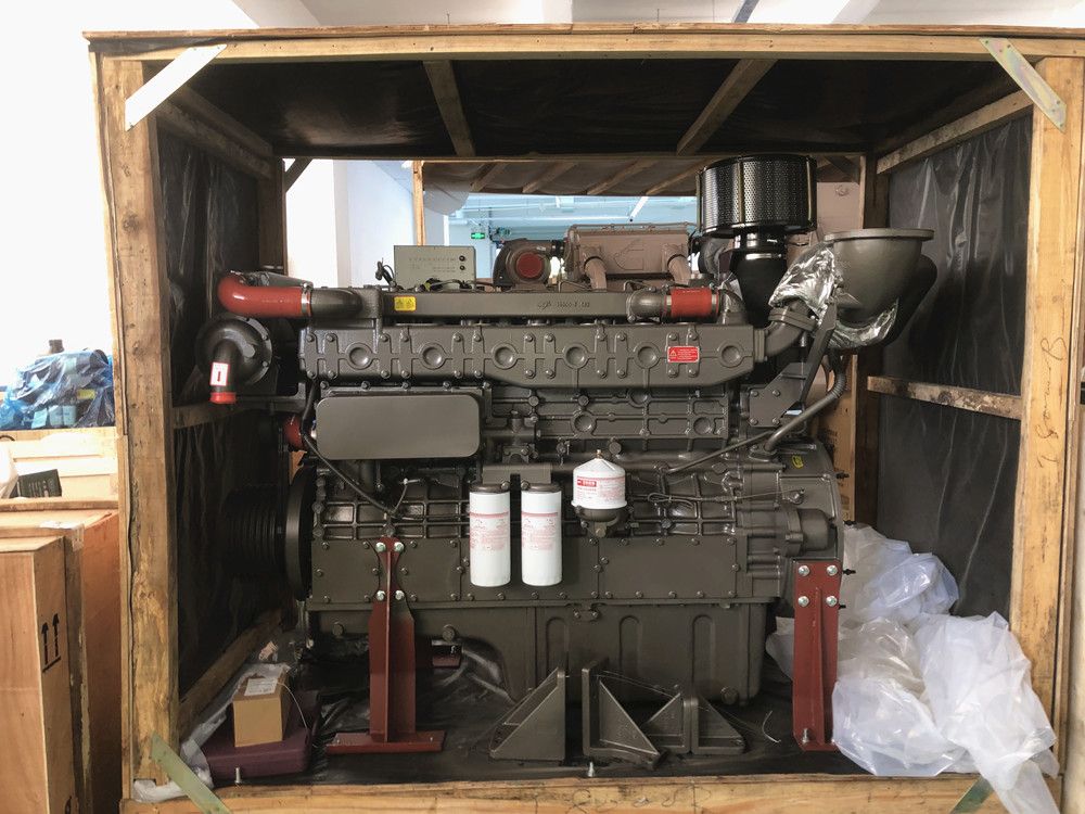 4 Stroke 6 Cylinders Yc6t Series Yc6t540 Yc6t540c Yuchai 540HP Boat Engine