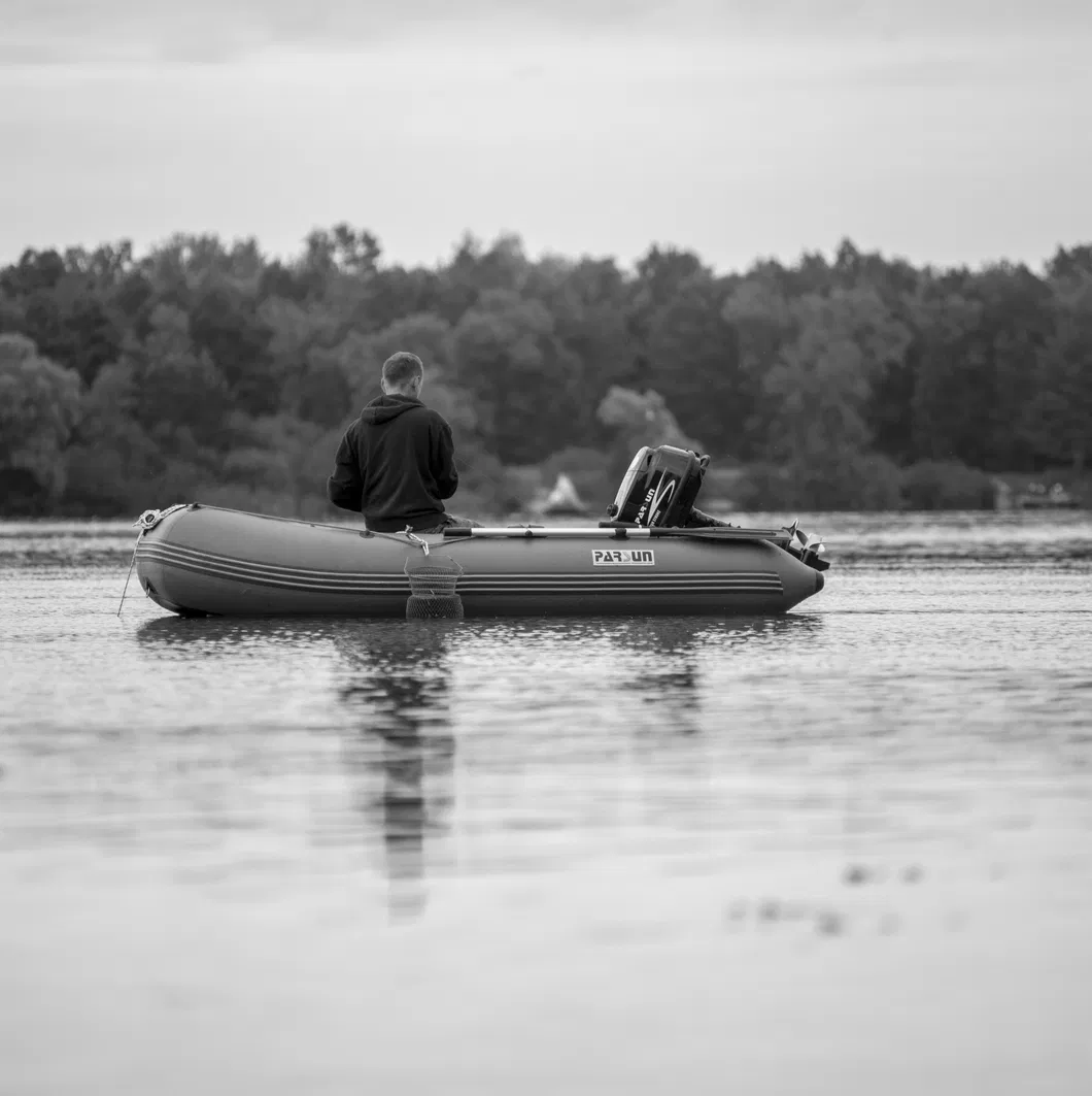 5HP outboard motor compatible for Tohatsu engine with 9L portable fuel tank